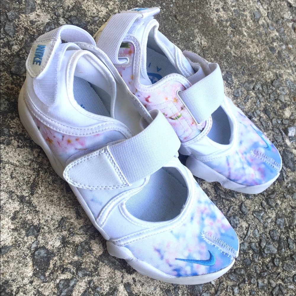 Nike Air Rift